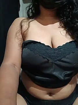DiyaRoy49 online show from July 7, 2026, 9:57 am