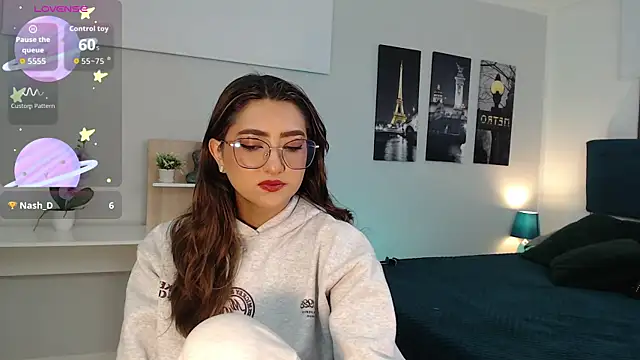 Snapshot of madame_lottie chatting on September 25, 2025, 12:42 pm madame lottie online show from September 25, 2025, 12:42 pm