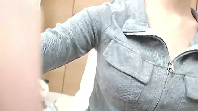 yuna rin online show from April 11, 2026, 11:14 am