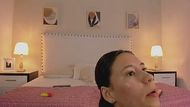 scarlettTease  online show from February 25, 2026, 1:59 am