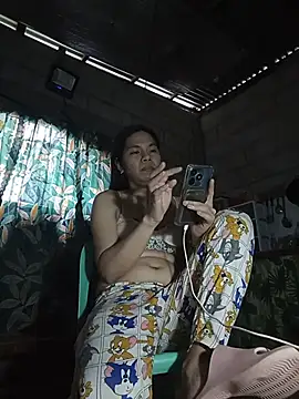Sexy Juliah online show from June 3, 2026, 7:55 am