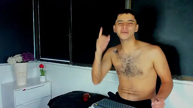 HellAndDante  online show from February 16, 2026, 10:50 pm