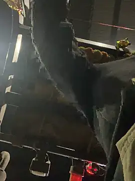 meralund9inch online show from February 26, 2026, 7:13 pm