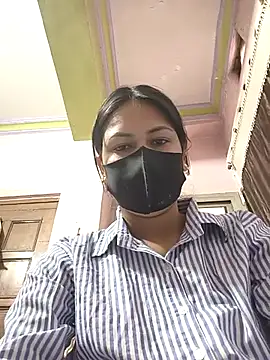 Snapshot of sanu_07 chatting on April 18, 2026, 5:11 am sanu 07 online show from April 18, 2026, 5:11 am