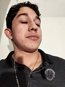 Penelope77 online show from November 14, 2025, 6:56 am