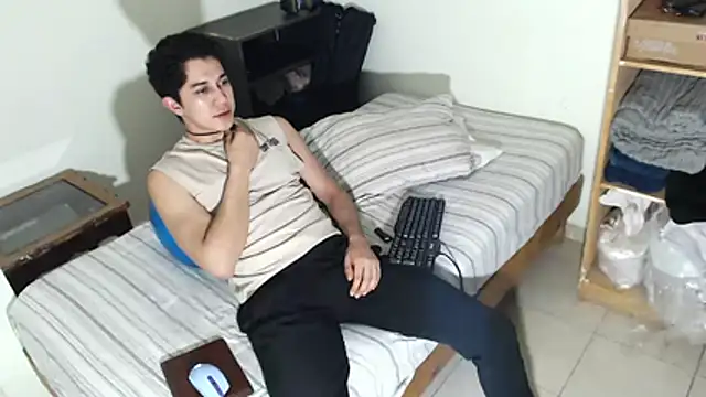 Penelope77 online show from February 10, 2026, 6:39 am