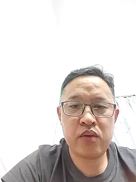 Snapshot of brinkm chatting on May 1, 2026, 5:50 pm brinkm online show from May 1, 2026, 5:50 pm