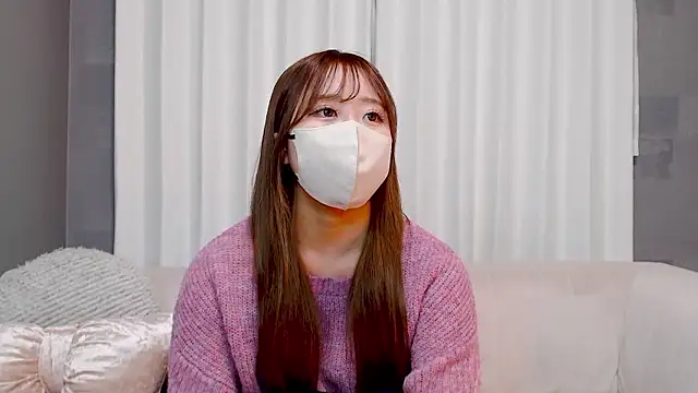  YUI CHAN  online show from February 16, 2026, 11:06 am