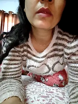 CUTE-PX online show from November 14, 2025, 3:05 am