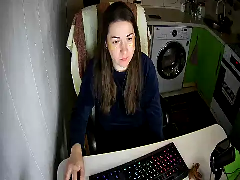 Snapshot of Adda1205 chatting on April 11, 2026, 11:09 pm Adda1205 online show from April 11, 2026, 11:09 pm