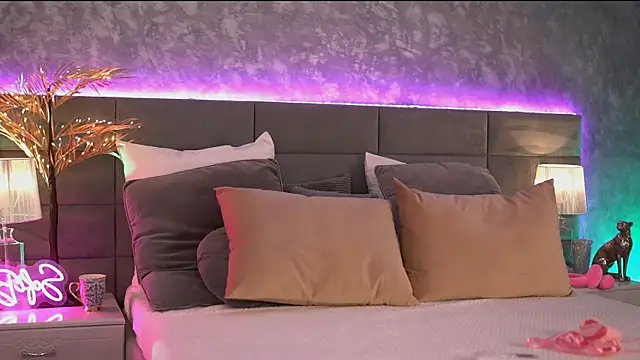 Snapshot of SofiBabe chatting on November 4, 2025, 6:01 am SofiBabe online show from November 4, 2025, 6:01 am