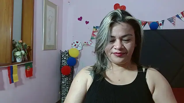 Snapshot of pamela_echeverria chatting on July 16, 2026, 11:27 am pamela echeverria online show from July 16, 2026, 11:27 am