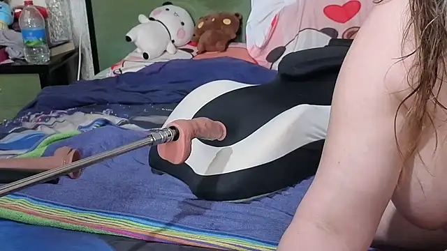 Lilirose-63 online show from April 19, 2026, 8:13 am