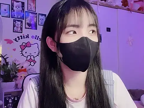 keelinnn19 online show from October 30, 2025, 11:00 am