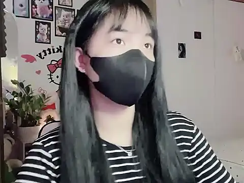 keelinnn19 online show from November 25, 2025, 6:52 pm