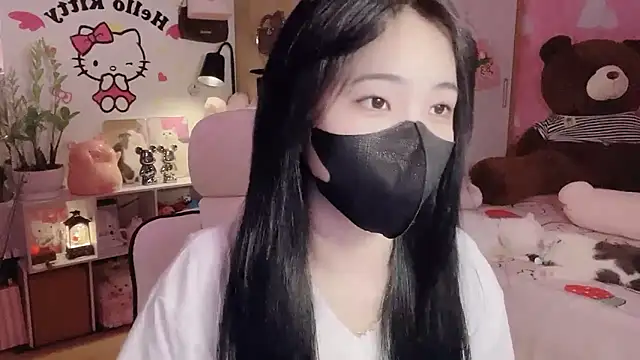 keelinnn19 online show from March 12, 2026, 5:19 pm