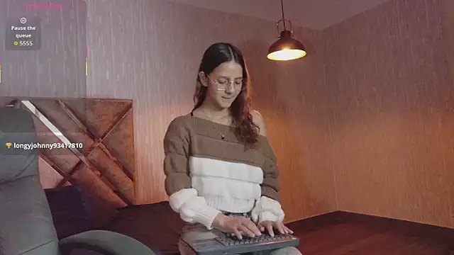 angeles azul online show from October 7, 2025, 2:47 pm