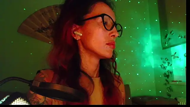 KiotoShine online show from October 21, 2025, 3:35 pm