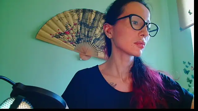 KiotoShine online show from November 12, 2025, 12:16 pm