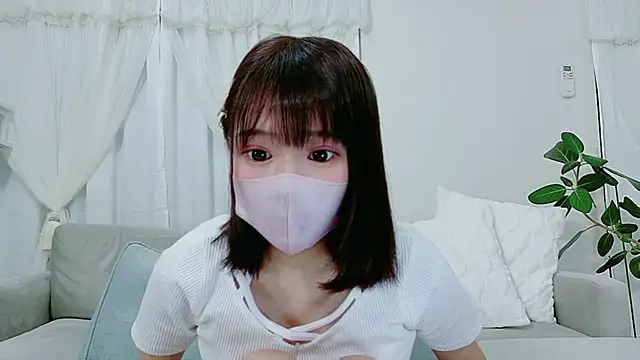 Snapshot of anone10101 chatting on May 23, 2026, 4:33 pm anone10101 online show from May 23, 2026, 4:33 pm
