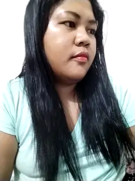 big booty15 online show from December 1, 2025, 4:23 pm