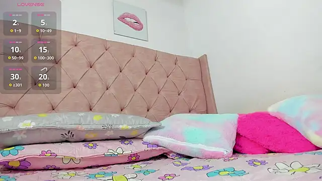 solpeich online show from April 7, 2026, 5:13 pm