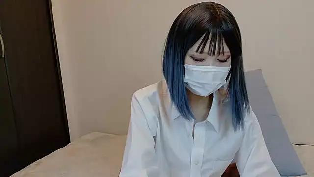 sarina at online show from March 22, 2026, 9:23 am