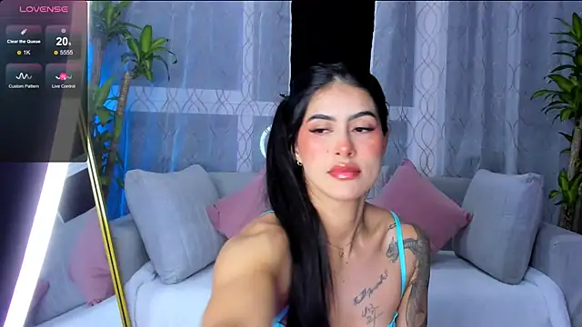 Snapshot of Valkyrie_sky chatting on July 3, 2026, 4:41 am Valkyrie sky online show from July 3, 2026, 4:41 am