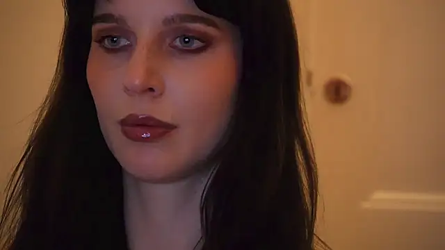 Snapshot of ellaa91 chatting on November 28, 2025, 2:20 pm ellaa91 online show from November 28, 2025, 2:20 pm