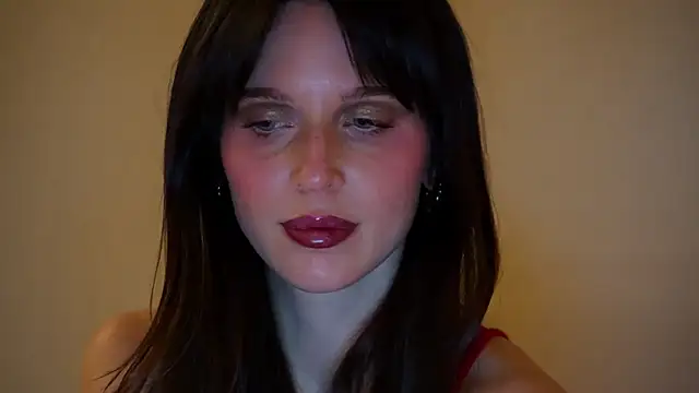 Snapshot of ellaa91 chatting on December 17, 2025, 4:46 pm ellaa91 online show from December 17, 2025, 4:46 pm