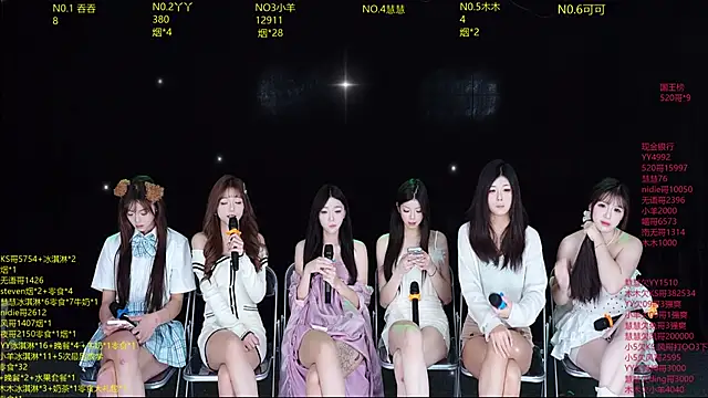 EYgirl222 online show from November 25, 2025, 8:36 am