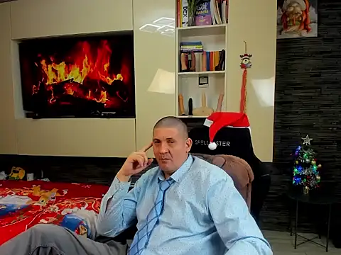 Snapshot of SpartacusDaddy48 chatting on January 5, 2026, 5:49 pm SpartacusDaddy48 online show from January 5, 2026, 5:49 pm