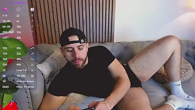 Maximo Wolff online show from March 13, 2026, 1:23 am