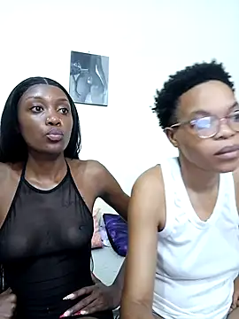 Snapshot of Miss-Hennessy chatting on March 30, 2026, 11:06 pm Miss-Hennessy online show from March 30, 2026, 11:06 pm