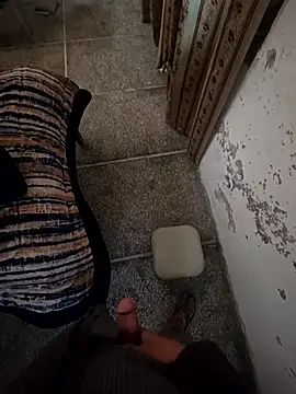 desir3dlund online show from January 18, 2026, 2:37 am