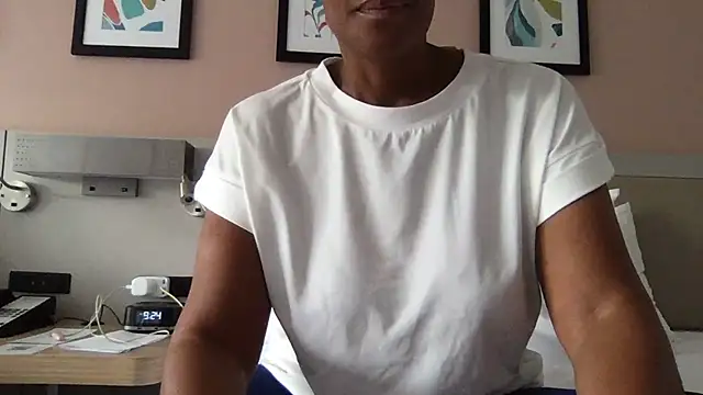 NurseNatasha888 online show from September 9, 2025, 1:32 pm