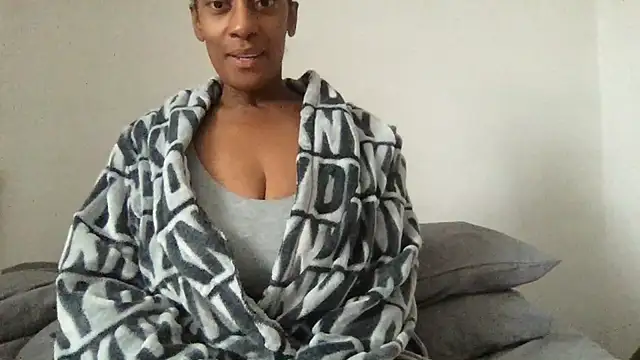 NurseNatasha888 online show from September 24, 2025, 8:17 am