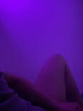 PluschLeopard online show from April 19, 2026, 9:41 am