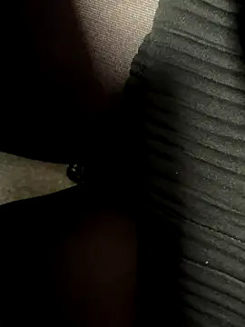 HiddenHoneyLDN online show from January 6, 2026, 12:09 pm