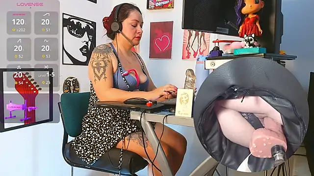 leidydi223 online show from May 23, 2026, 9:41 pm