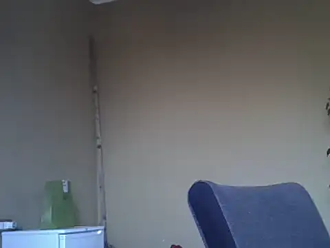 ITALIANASISIXX online show from February 27, 2026, 4:40 pm