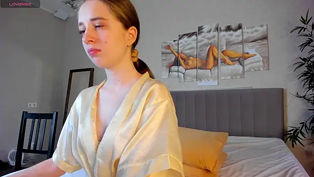 Camilla Kelly online show from March 14, 2026, 1:12 am