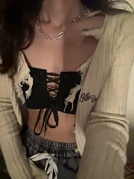 Snapshot of _Maya_zaidi_ chatting on January 18, 2026, 4:22 pm Maya zaidi online show from January 18, 2026, 4:22 pm