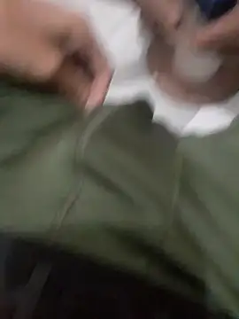 Snapshot of Flaqki chatting on October 9, 2025, 6:28 pm Flaqki online show from October 9, 2025, 6:28 pm