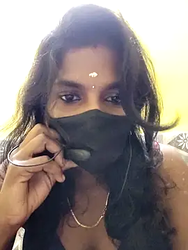 Snapshot of Honey_rosetamil chatting on October 17, 2025, 5:43 am Honey rosetamil online show from October 17, 2025, 5:43 am
