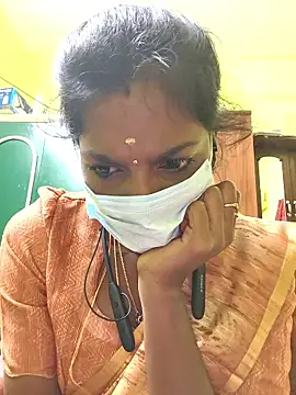 Snapshot of Honey_rosetamil chatting on November 23, 2025, 10:09 pm Honey rosetamil online show from November 23, 2025, 10:09 pm