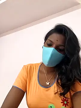 Snapshot of Honey_rosetamil chatting on January 10, 2026, 4:25 am Honey rosetamil online show from January 10, 2026, 4:25 am