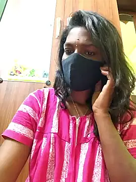 Snapshot of Honey_rosetamil chatting on February 10, 2026, 1:43 am Honey rosetamil online show from February 10, 2026, 1:43 am