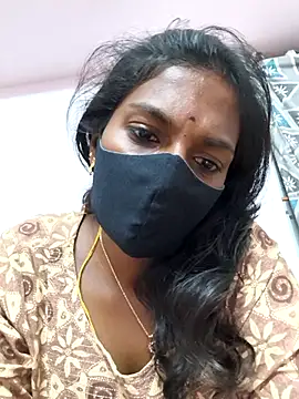 Snapshot of Honey_rosetamil chatting on February 13, 2026, 8:27 pm Honey rosetamil online show from February 13, 2026, 8:27 pm