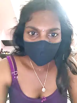 Snapshot of Honey_rosetamil chatting on February 15, 2026, 7:21 pm Honey rosetamil online show from February 15, 2026, 7:21 pm